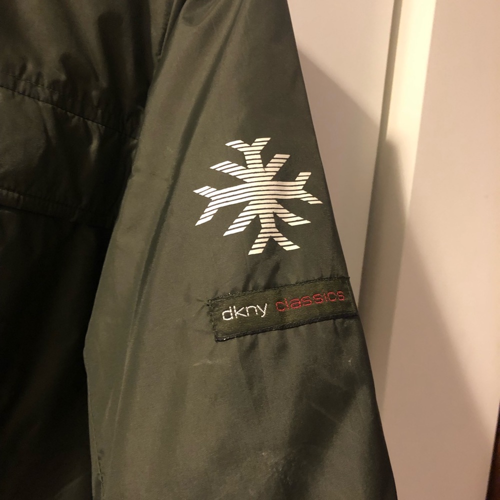 DKNY Classics Jacket, Green, Size Medium - Picture 2 of 6